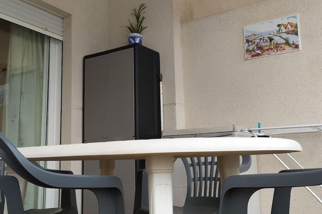 Acogedor Apartamento En La Playa De Canet Canet d'En Berenguer Ngoại thất bức ảnh